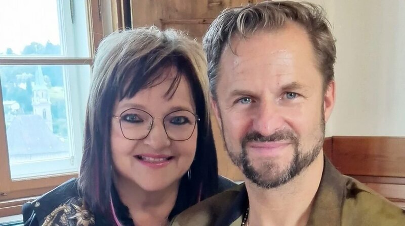 Marianne Hengl, Philipp Hochmair. – Bild: ORF/​ROLLONAUSTRIA