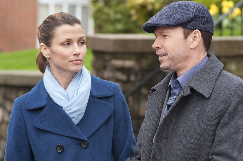 Schwelgen in Erinnerungen an ihre Kindheit: Danny (Donnie Wahlberg) und Erin Reagan-Boyle (Bridget Moynahan) – Bild: CBS Broadcasting Inc.