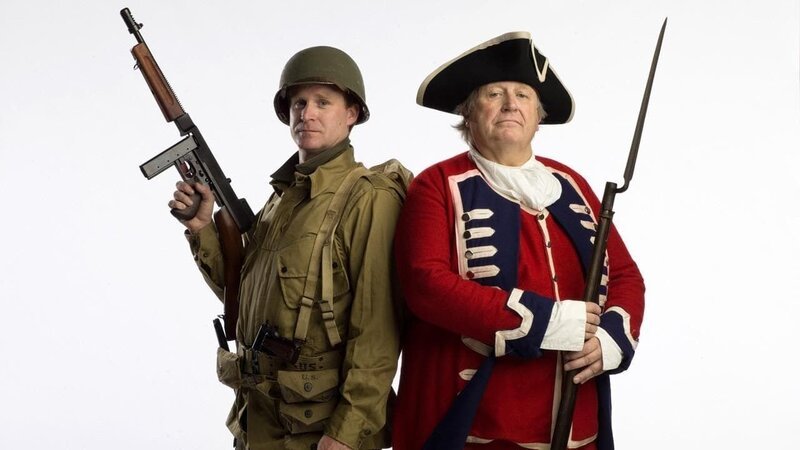 Christian Cranmer und sein Sohn Alex betreiben gemeinsam die Firma „International Military Antiques“, mit der sie sich auf An- und Verkauf historischer Waffen spezialisiert haben. – Bild: NGC Europe Limited