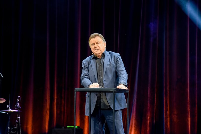 Kabarettstars unter Sternen: Andreas Vitásek & Friends – Bild: ORF/​Hubert Mican