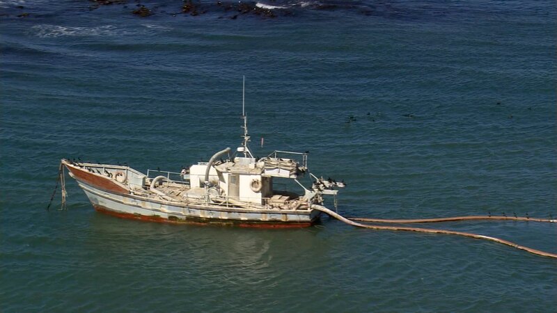 Diamantsuche mal anders: Diese Schiffe saugen Sand ein, der dann nach Edelsteinen durchsucht wird – Bild: ZDF und Skyworks