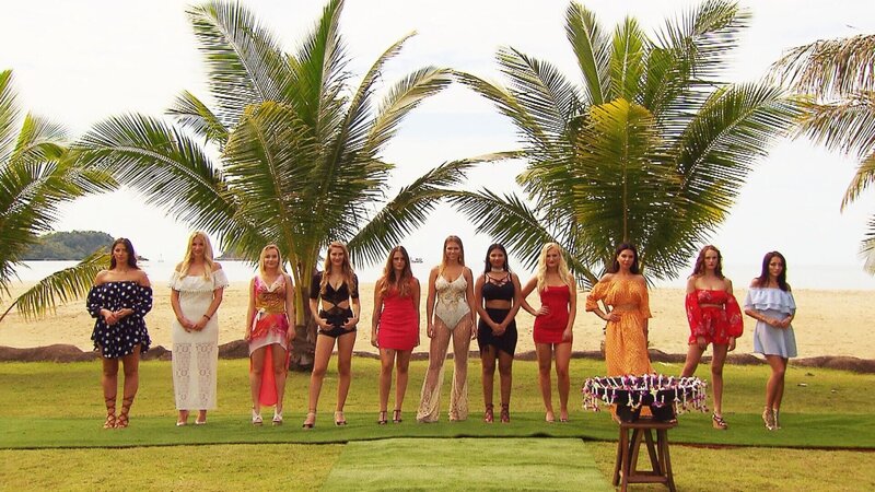 Die Verführerinen Patrizia, Janina, Tabea, Michelle, Jenni, Maria, Nicole, Giulie,  Maryana, Vasfije, Anastasiya (v.l.) – Bild: RTL