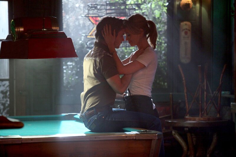 SAM TRAMMELL as Sam Merlotte ASHLEY JONES as Daphne – Bild: Home Box Office