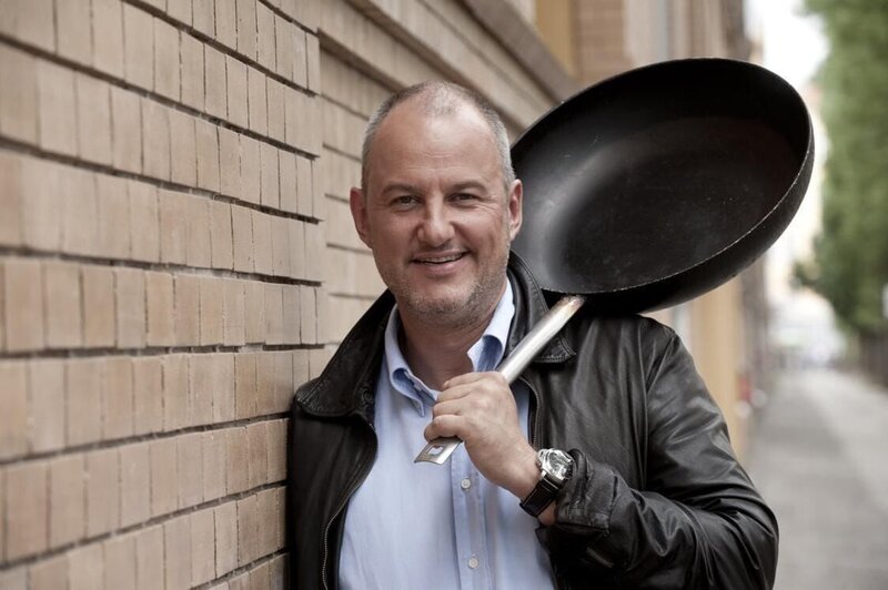 (4. Staffel) – Sternekoch Frank Rosin räumt auf in Deutschlands Restaurants! – Bild: Kabel Eins /​ Claudius Pflug