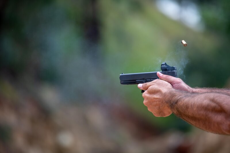Waffe, Kugel, Schussbild. Kostenlos zur Verwendung. – Bild: paulsaa