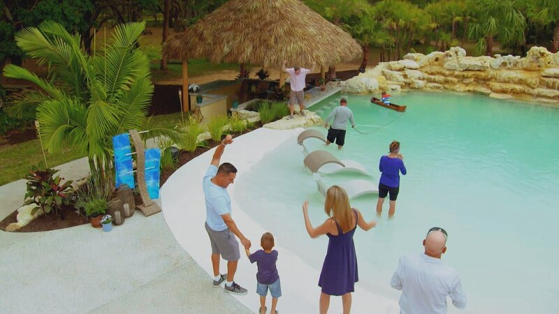 The Giuffre pool. – Bild: Warner Bros. Discovery