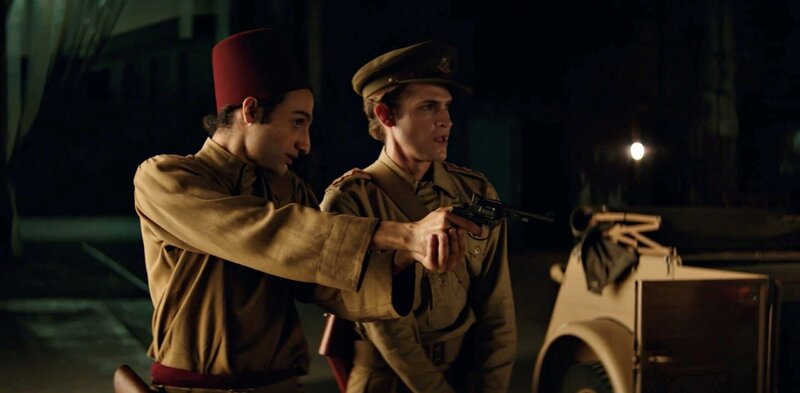 L-R: Wasif (Shvan Aladdin), James Beal (Philip Alexander) – Bild: UADS LLC