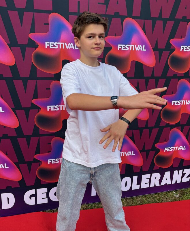 Unter dem Künstlernamen „Matsirt“ verfässt Tristan Texte und produziert Beats. Für ihn ist Rap mehr als Musik. – Bild: rbb/​Matthias Eder