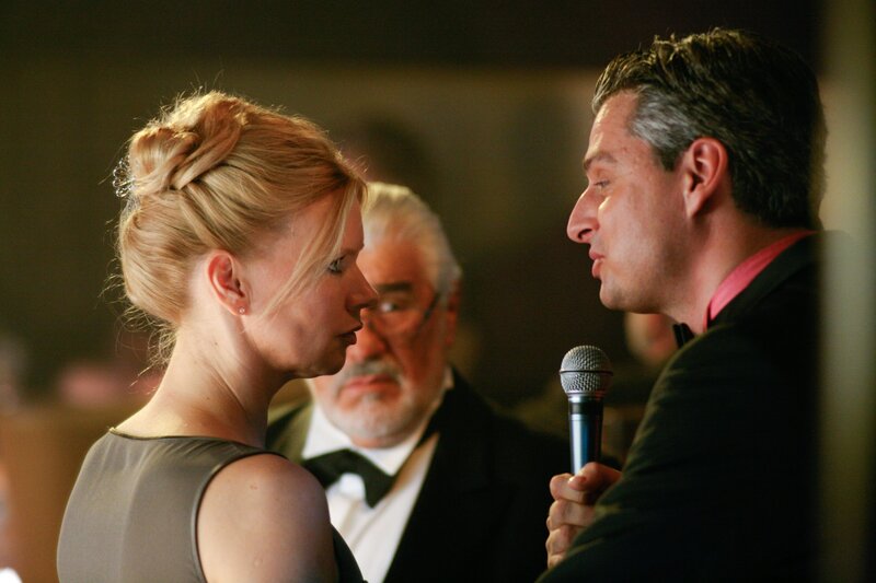 Die lange Welle hinterm Kiel – Bild: ORF/​Mona Film/​Stefan Haring