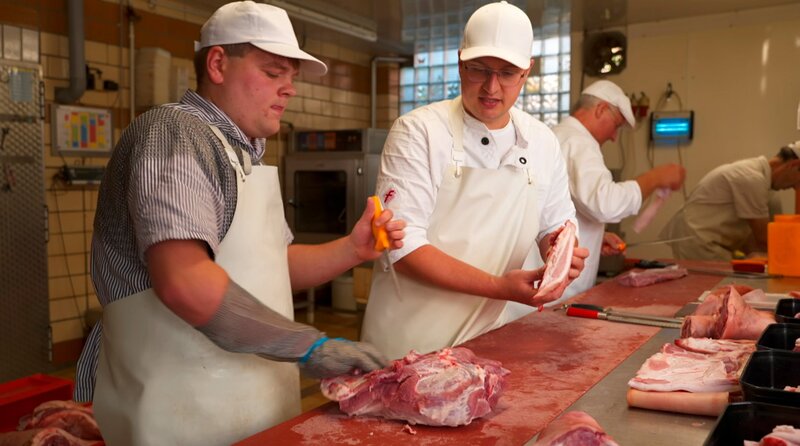 Fleischer am Gransee. – Bild: rbb