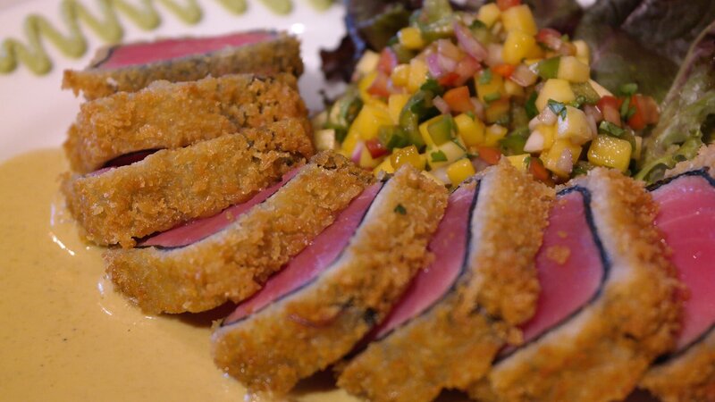 A sushi roll from Chef Chai in Honolulu, as seen on Food Network’s Mystery Diners, Season 8. – Bild: Television Food Network, G.P.