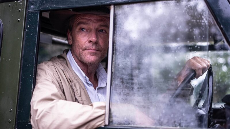 Angus Speelman (Iain Glen) Die Verwendung des sendungsbezogenen Materials ist nur mit dem Hinweis und Verlinkung auf RTL+ gestattet. – Bild: RTL /​ Serena Cullen Productions