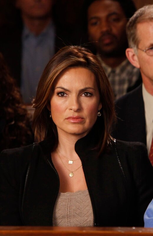Front l-r Mariska Hargitay as Det. Olivia Benson – Bild: NBC Universal, Inc; 13TH STREET