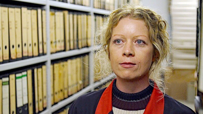 Archivarin Ariane Jäger – Bild: SPIEGEL TV/​Aksel Dogan