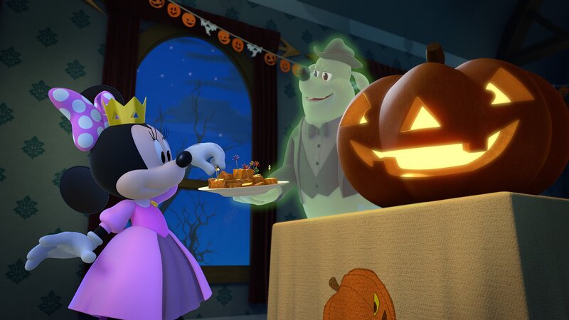 „Disneys Micky und die flinken Flitzer“, Bunt, verspielt und autoverliebt: In Mickys Werkstatt in Hotdoghausen wird so lange herumgeschraubt, bis die schrägsten Träume auf vier Rädern wahr geworden sind. Dann aber heißt es Gas geben. Denn rund um den Erdball warten die fantastischsten Wettrennen auf Micky, Donald, Goofy, Pluto, Minnie und Daisy. – Bild: Disney Junior