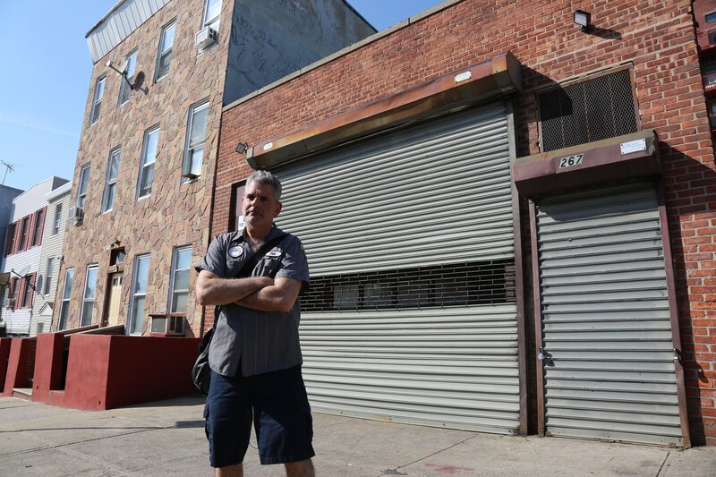 Alan in Brooklyn – Bild: Boomerang Lizenzbild frei