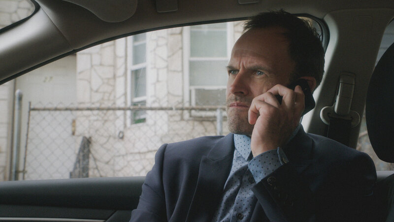 Sherlock (Jonny Lee Miller) steigert sich so sehr in seine neuen Ermittlungen, dass seine neurologische Genesung darunter leidet … – Bild: CBS Broadcasting, Inc.