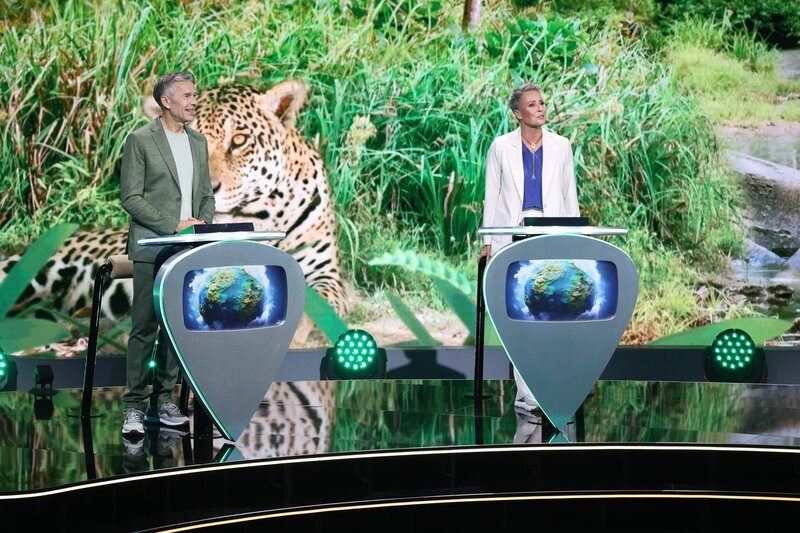 Dirk Steffens und Sonja Zietlow – Bild: RTL /​ Ralf Jürgens
