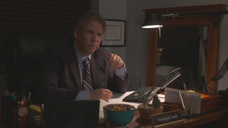 Raquel’s boss, the school principal, talks to detectives. – Bild: Discovery Communications