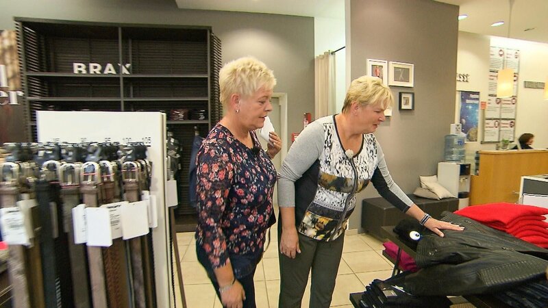 Lydia (r.) und Shoppingbegleitung Silvia – Bild: RTL /​ Constantin Ent.