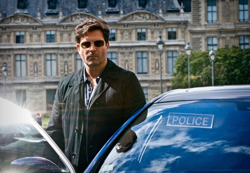 LaBréa (Francis Fulton-Smith) ermittelt in Paris. – Bild: ARD Degeto/​Martin Menke