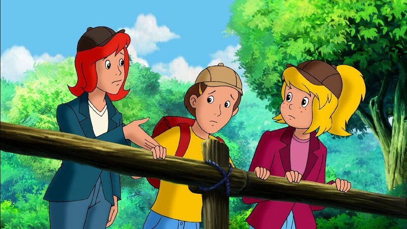 Bibi, Tina und Nadja suchen Nafari, die aus Versehen auf eine Pferdeauktion gebracht wurde. – Bild: ZDF und Kiddinx – Berlin