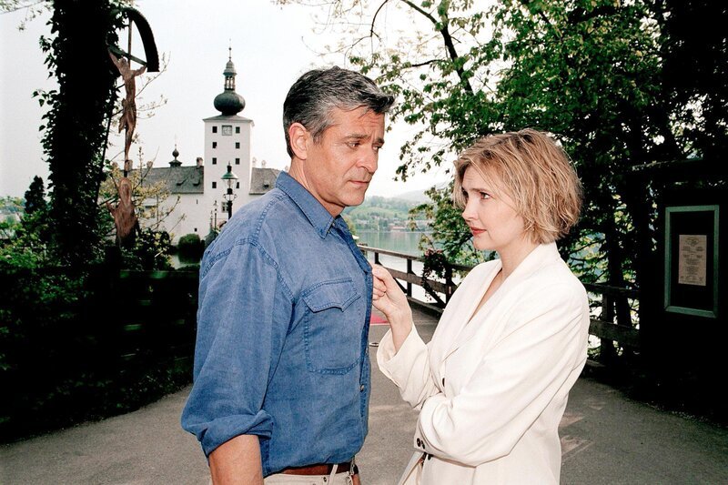 Dietrich Adam (Henning Berger), Katharina Schubert (Helen Scholl). – Bild: ORF (FS1/​FS2) /​ ORF2