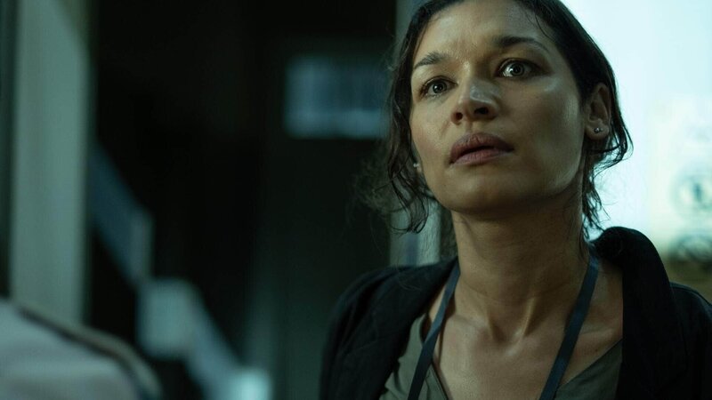 Reyka (Kim Engelbrecht) – Bild: RTL /​ Serena Cullen Productions