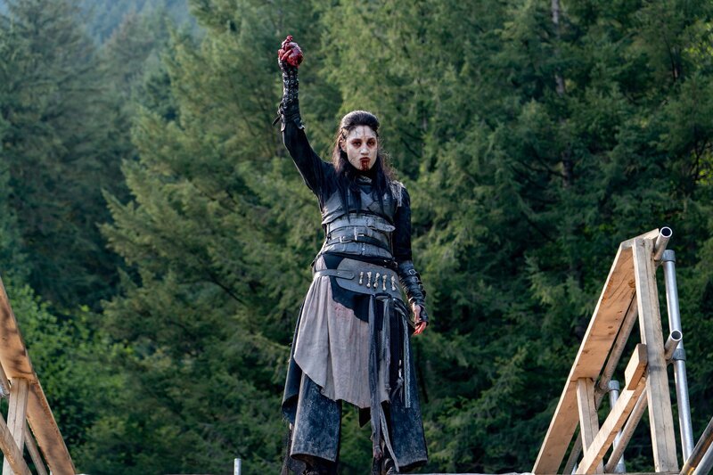 Ivory (Jennifer Cheon Garcia) – Bild: Daniel Power /​ Dynamic Television