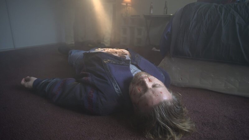 Viktor Wood wird in seiner Wohnung erstochen aufgefunden. Der Täter hat keine Spuren hinterlassen, doch er ist sehr kaltblütig und brutal vorgegangen … – Bild: Jupiter Entertainment Lizenzbild frei