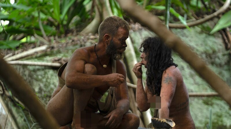 Janis and Viktor eating a snack. – Bild: Discovery Channel