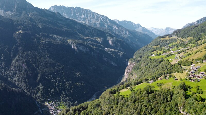 Das Calancatal ist eines der steilsten und schmalsten Täler der Schweiz. – Bild: ORF III