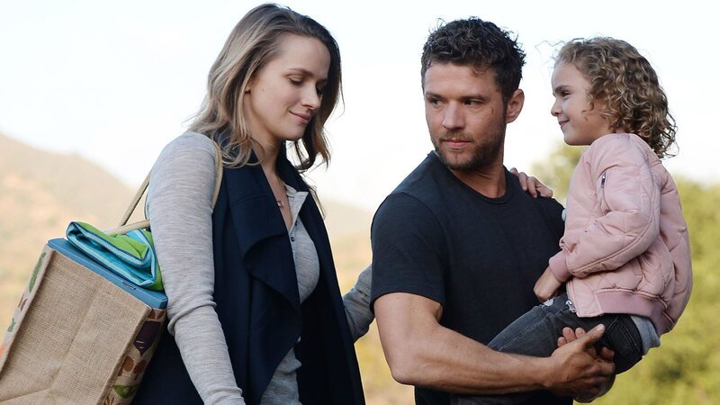 Shantel VanSanten as Julie Swagger, Ryan Phillippe as Bob Lee Swagger and Lexy Kolker as Mary Swagger – Bild: NBC Universal Inc. All Rights Reserved.