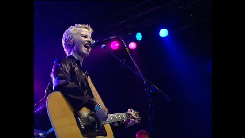 Auftritt der Band „The Cranberries“ bei „Alabama in Concert“ am 26.10.1994. – Bild: BR