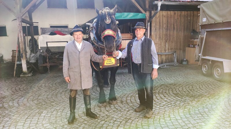 Von links: Baptist Falter und Walter Wudy. – Bild: BR, south & browse GmbH