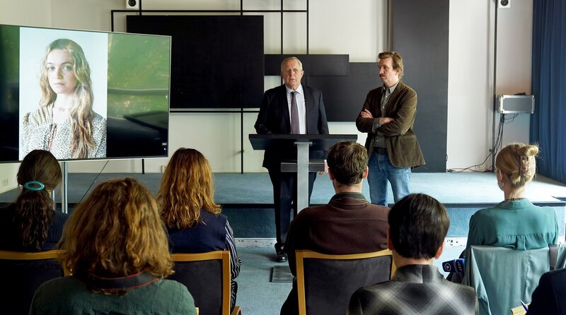 Im Namen der Wahrheit – Bild: ARD Degeto Film/​Hans-Joachim Pfeiffer