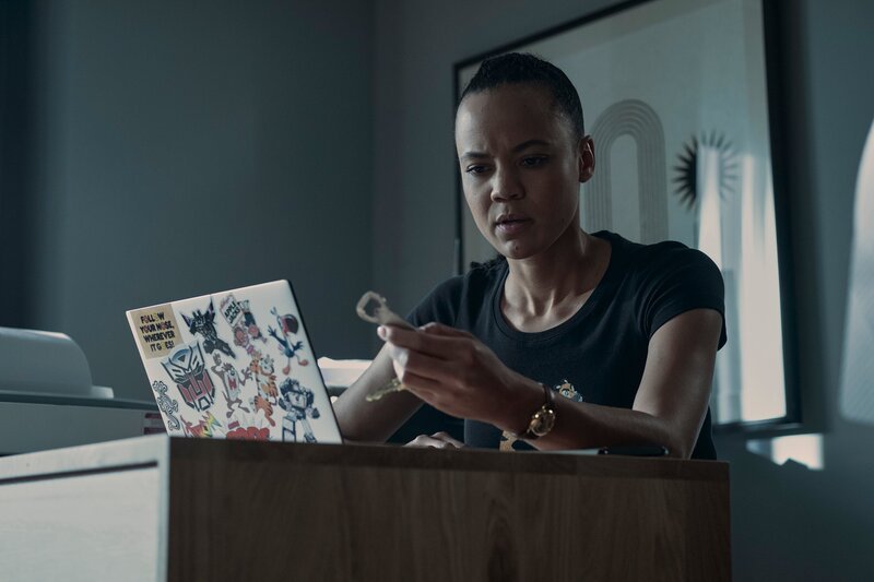 Frances Neagley (Maria Sten) – Bild: Amazon Studios