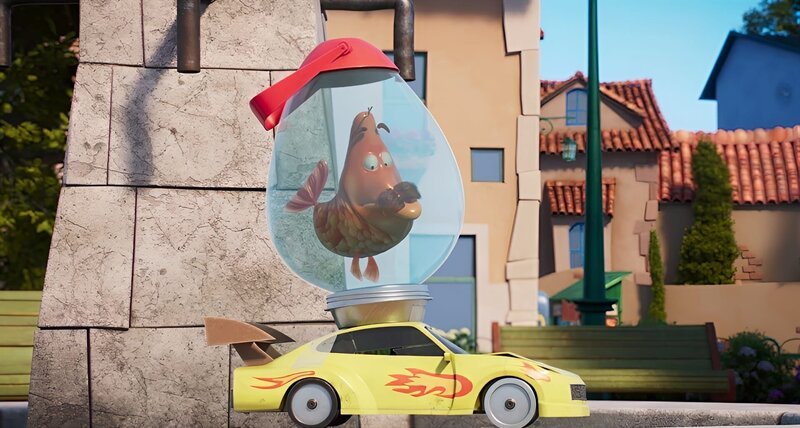 Weil Fisch Fred sich langweilt, fährt die Coop Troop ihn mit Hilfe eines ferngesteuerten Autos in seinem Fischglas durch die Stadt. – Bild: KiKA/​KiKA/​2022 Sixteen South/​Mikros Animation IP/​Tencent