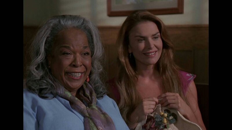 Tess (Della Reese), Monica (Roma Downey) – Bild: CBS Studios International