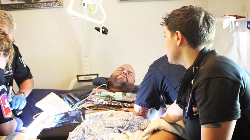 Abi (m.) – Bild: Warner Bros. Discovery