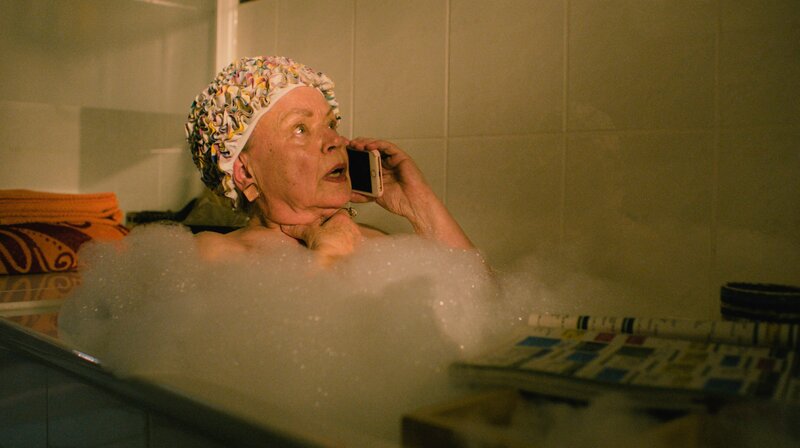 Wir vier und der Enkeltrick – Bild: SWR/​wüste medien/​O-Young Kwon