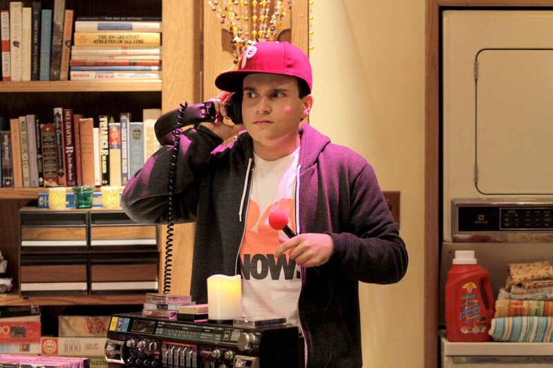 Troy Gentile (Barry Goldberg). – Bild: 2013, 2014 Sony Pictures Television Inc. All Rights Reserved. /​ Tony Rivetti Lizenzbild frei