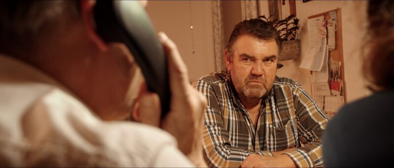 Austreten – Bild: Schmidbauer-Film