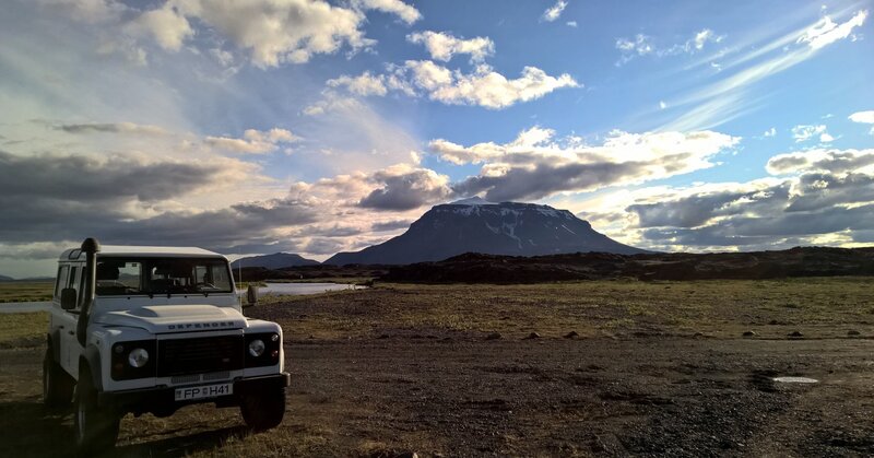 Im Vatnajökull Nationalpark unterwegs mit Rangern und Forschern. – Bild: ZDF/​Hardy Hergt