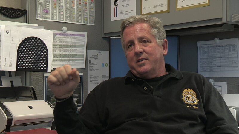 Los Angeles, California, USA: DEA Agent Mark Nomady in his office. (Photo Credit: National Geographic Channels) – Bild: The National Geographic Channel.