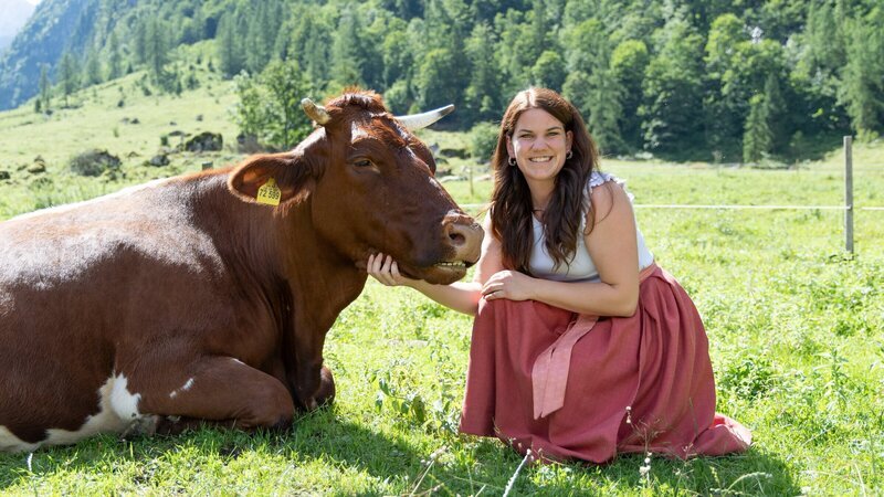 Veronika ist Sennerin. – Bild: ZDF und Franz Neumayr