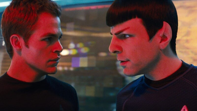 L-R: James Tiberius Kirk (Chris Pine), Spock (Zachary Quinto) – Bild: TNTH /​ TNT HD