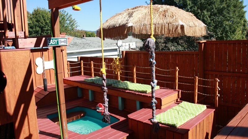 Aaron Franks’ Doggy Paradise. – Bild: Animal Planet /​ Discovery Channel