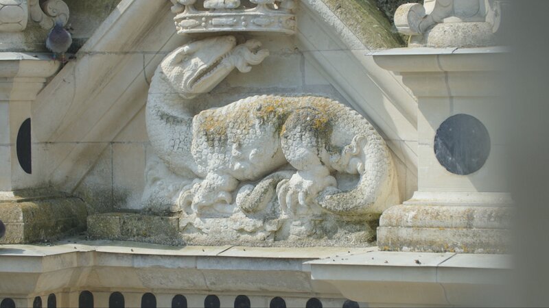 Das königliche Schloss Chambord, Detail der Fassade, Chambord, Frankreich. – Bild: The History Channel