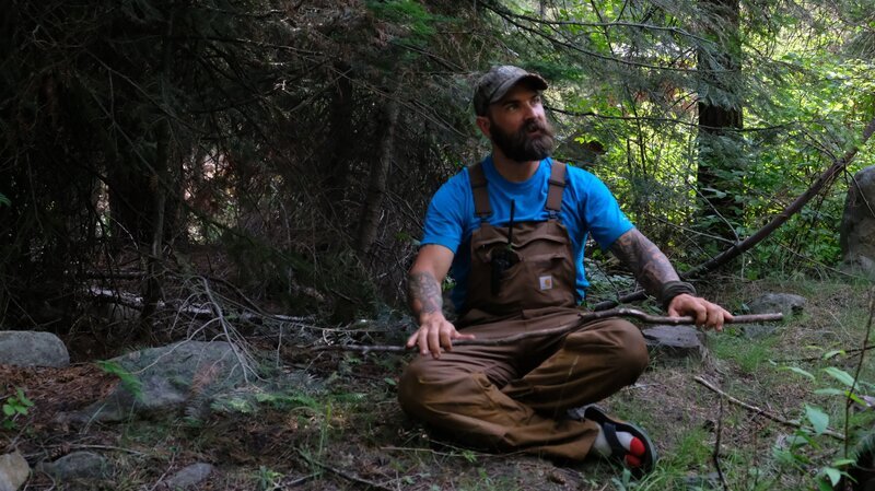 Fred Lewis sitting down – Bild: Discovery Channel /​ Discovery Communications, LLC